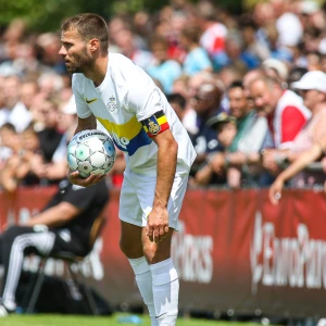 OFFICIEEL | Feyenoord versterkt zich met Nieuwkoop