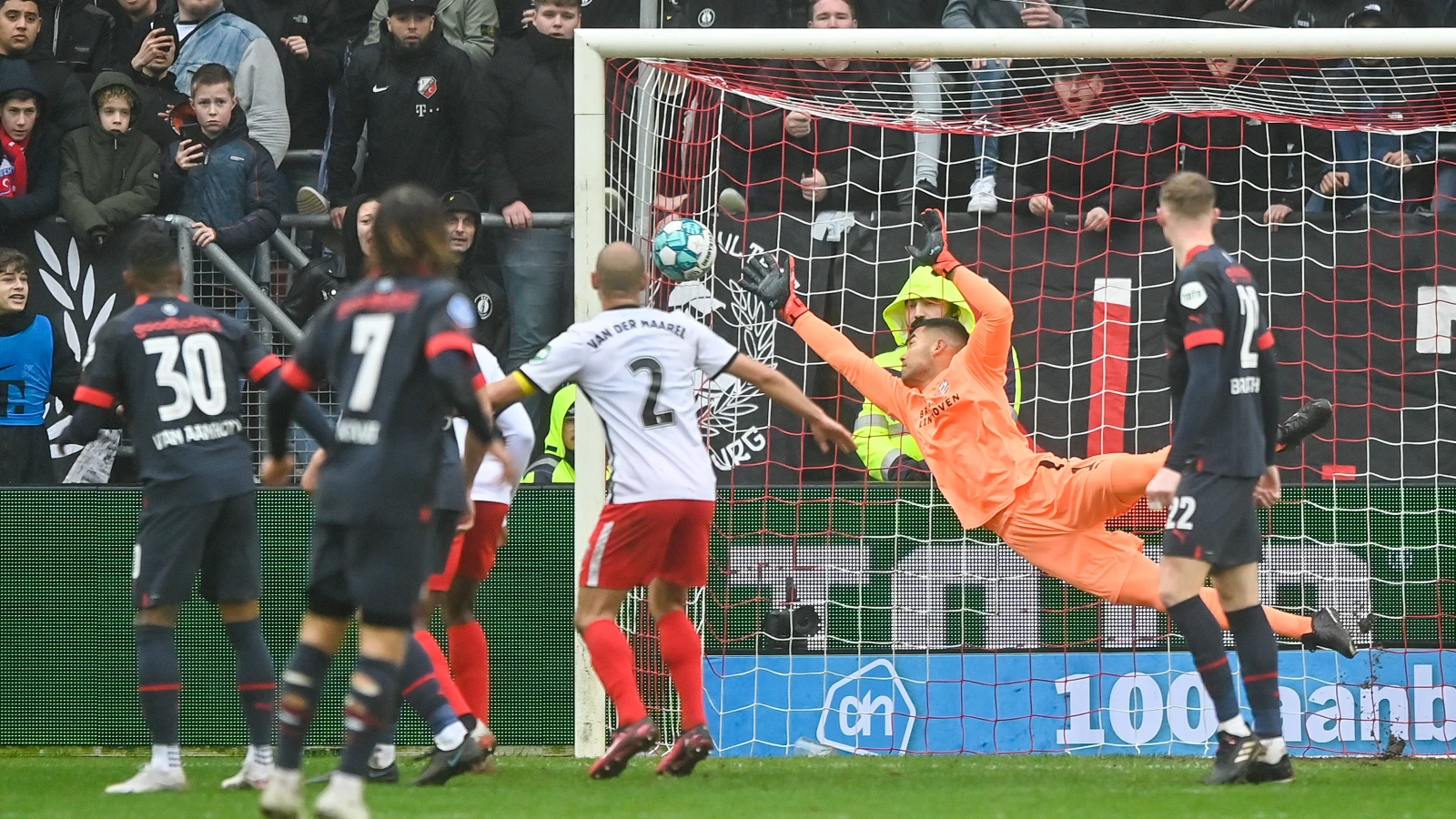 EREDIVISIE | Sparta Rotterdam wint nipt van PEC Zwolle