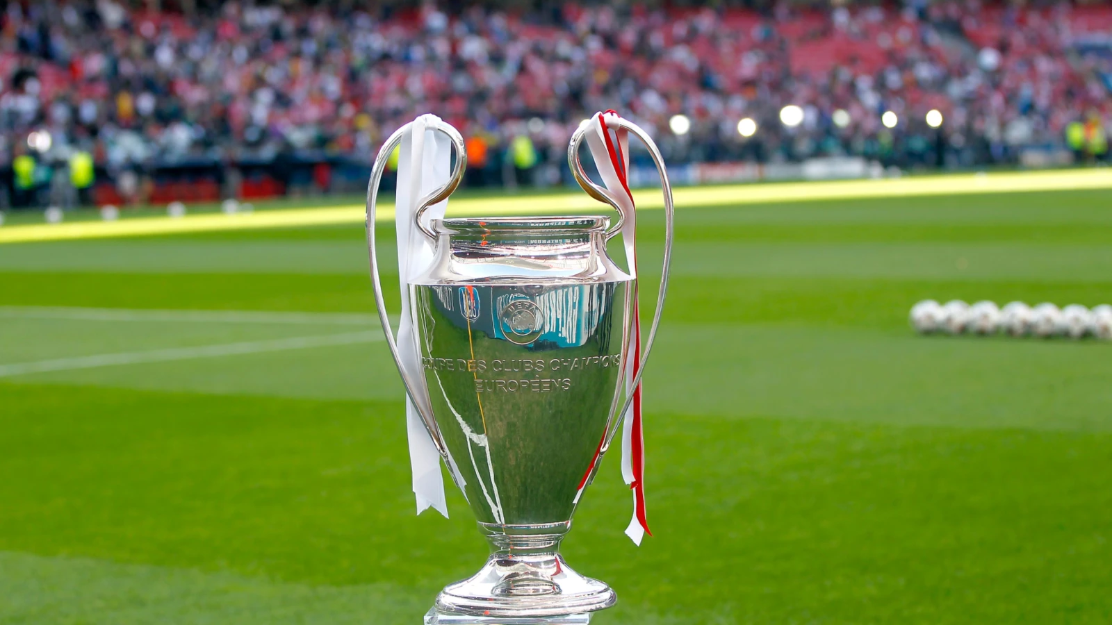 #PraatMee | Op welke tegenstanders hoop jij in de Champions League