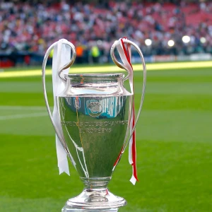 #PraatMee | Op welke tegenstanders hoop jij in de Champions League
