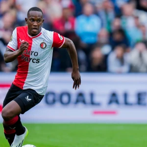 UPDATE | 'Deal tussen Feyenoord en SK Rapid Wien over transfer Kasanwirjo lijkt rond'