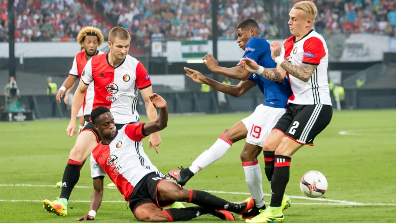 Rapid Wien versterkt zich op de valreep met oud-Feyenoorder