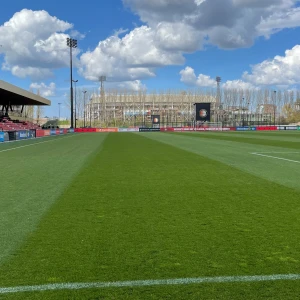 Feyenoord Onder 21 boekt gemakkelijke eerste competitiezege tegen ADO Den Haag Onder 21