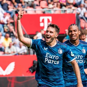Feyenoord boekt eenvoudige overwinning in uitwedstrijd tegen FC Utrecht