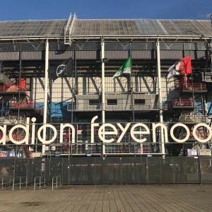 STAND | Feyenoord blijft vierde na ruime winst op sc Heerenveen