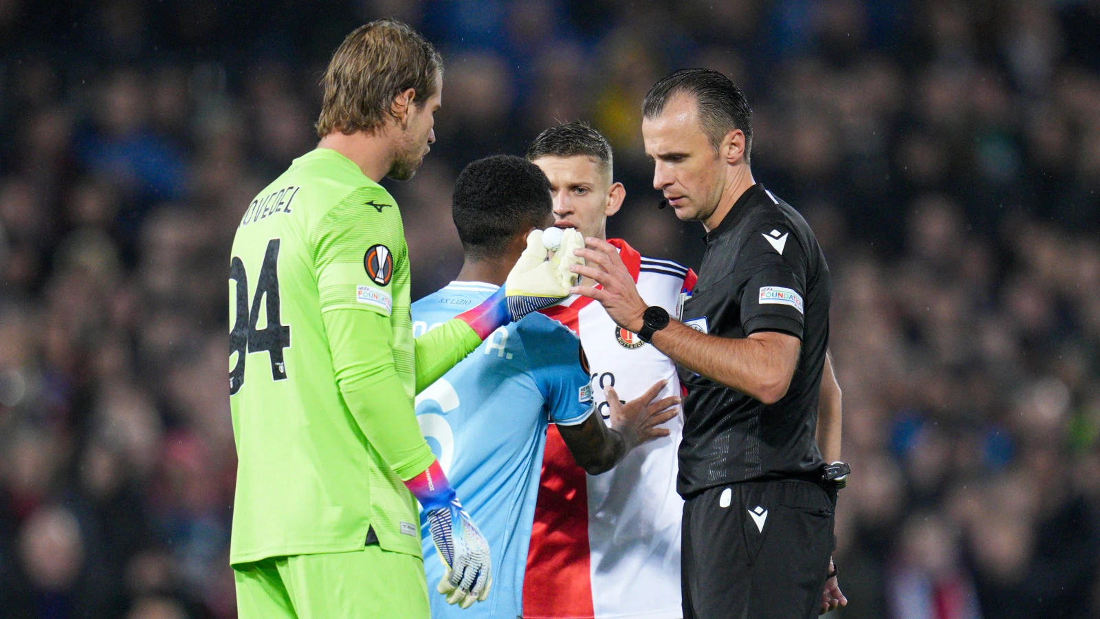 Feyenoord - Celtic onder leiding van Irfan Peljto