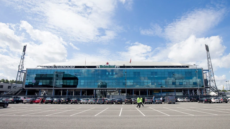 FOTO | De Kuip krijgt een make over