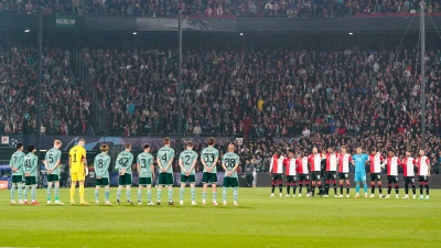 Feyenoord leeft mee met slachtoffers schietpartij Rotterdam