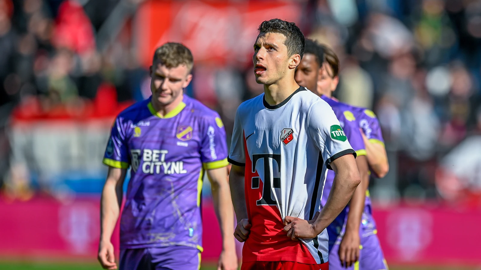 EREDIVISIE | FC Volendam wint van FC Utrecht