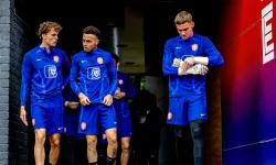 #PraatMee | Zou Hartman een basisplaats moeten krijgen bij Oranje?