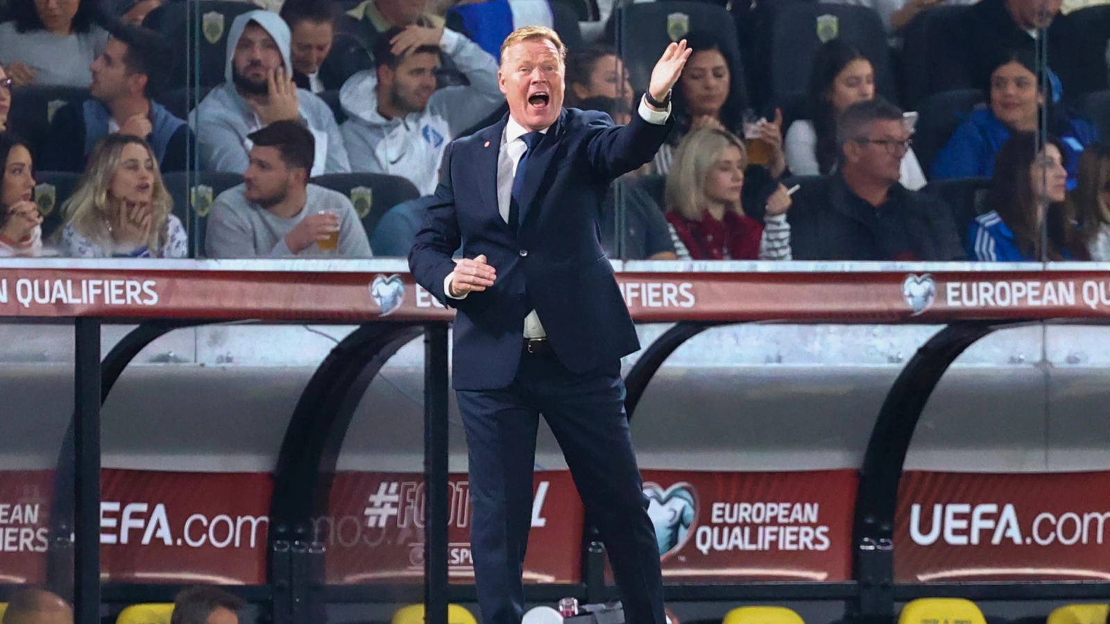 Kritische Koeman: 'Alleen voorin hadden we het moeilijk'