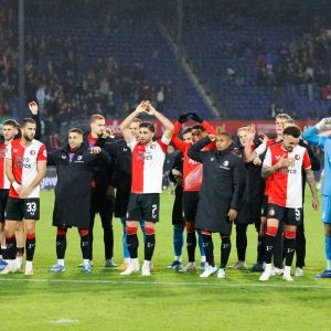 STAND | Feyenoord derde na puntverlies FC Twente