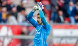 OFFICIEEL | Justin Bijlow verlengt contract bij Feyenoord