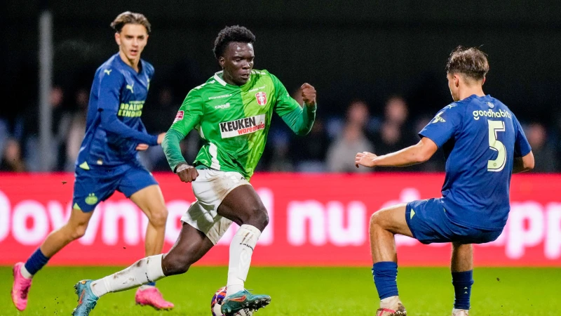 HUURLINGEN | Osundina maakt eerste doelpunt voor FC Dordrecht