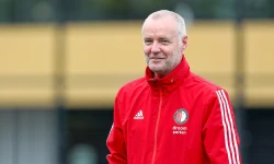 Rini Coolen na dit seizoen weg bij Feyenoord
