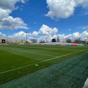 Feyenoord en de gemeente Rotterdam liggen in de clinch