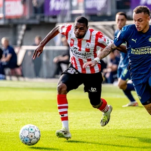 PSV mist naast Lozano ook Lang in topper tegen Feyenoord