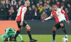 EREDIVISIE | FC Twente wint en komt dichterbij Feyenoord, ook Ajax wint