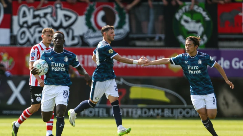 'Twee aanvallers geblesseerd na wedstrijd tegen PSV, vraagtekens voor donderdag'