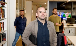 Sneijder onverbiddelijk: 'Daar valt uiteindelijk ook de goal uit'