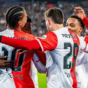 Feyenoord wint van FC Utrecht en plaatst zich voor volgende ronde van TOTO KNVB Beker