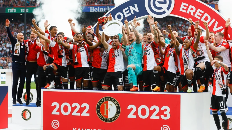 'Er wordt nog wel wat van je gevraagd als je tegenwoordig bij Feyenoord in het eerste speelt'