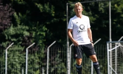 'Het voetbal van bijvoorbeeld Liverpool of Feyenoord spreekt me enorm aan en dat probeer ik nu ook wel mee te nemen'