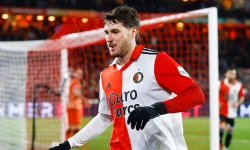 Gimenez wint Goal of the Month december