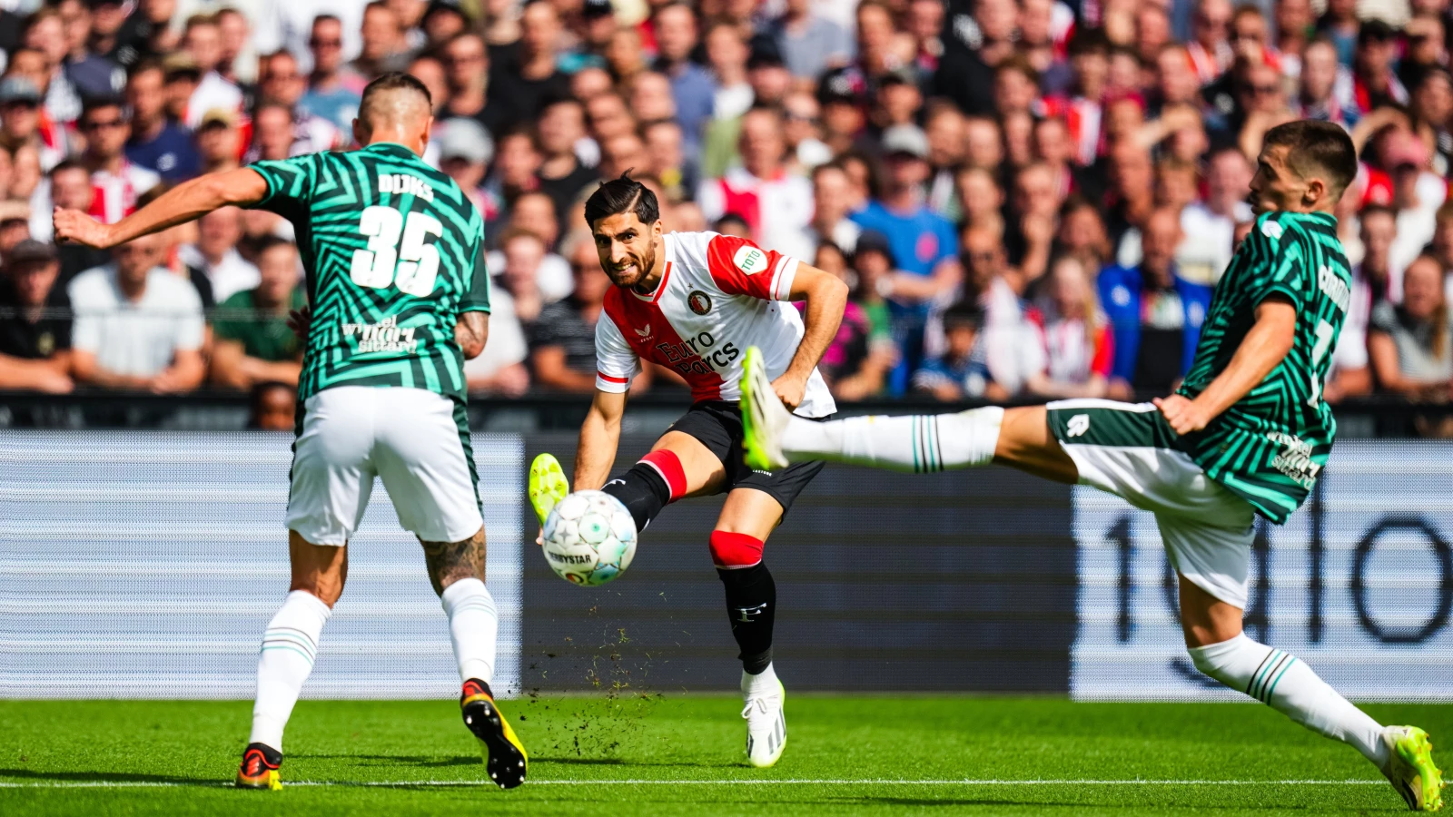 Jahanbakhsh wint oefeninterland tegen Burkina Faso