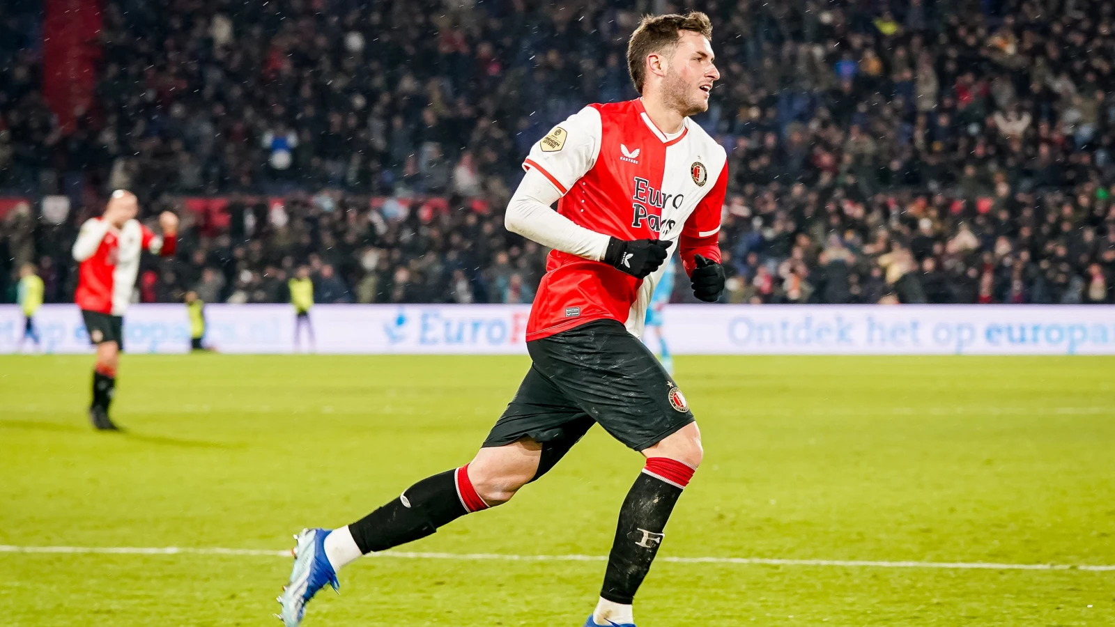 'Gimenez ook op lijstje West Ham'