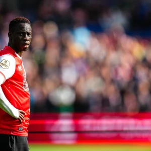 Minteh verliest met Gambia van Senegal