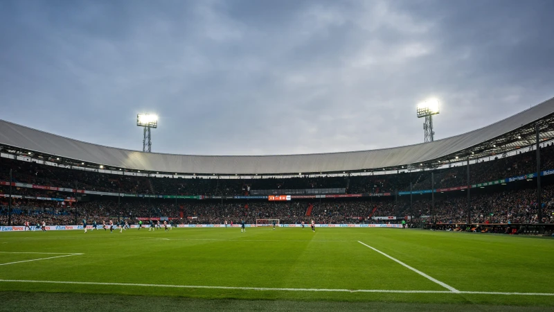 Feyenoord in uitverkocht huis tegen PSV