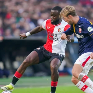 Feyenoord speelt teleurstellend gelijk tegen FC Twente