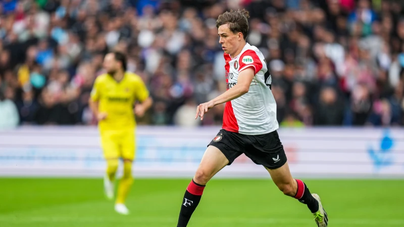 'Feyenoord wil contract Sauer verlengen'
