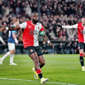 De kranten | Feyenoord op finalekoers