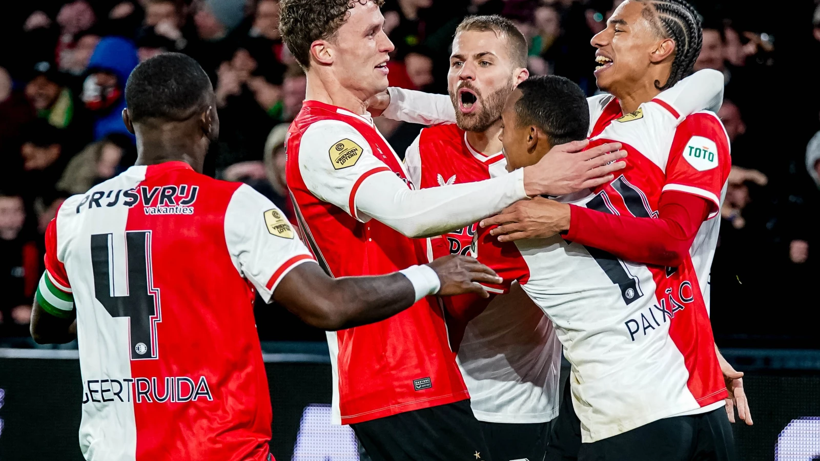 EREDIVISIE | Ajax maakt het weer spannend