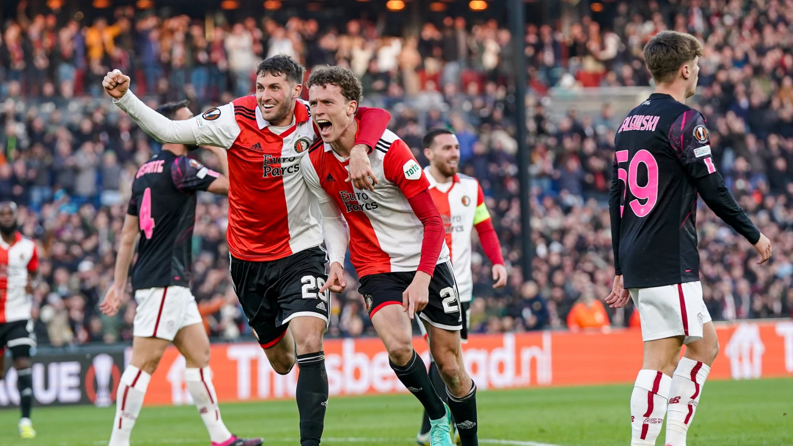 Feyenoord - AS Roma uitverkocht