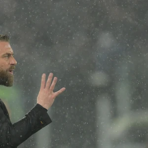 DE TEGENSTANDER | De Rossi's Romeinse revolutie