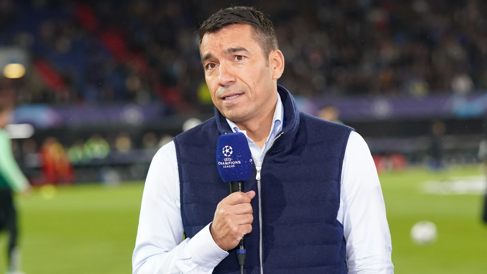 Van Bronckhorst: 'Ik vind het leuk hoe Feyenoord de laatste seizoenen op de kaart is gezet in Europa'