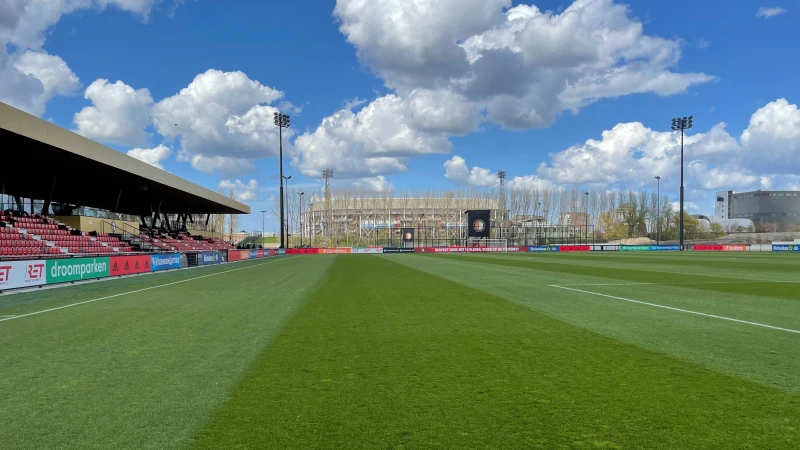 Feyenoord O18 lijdt in eigen huis nederlaag tegen PSV O18