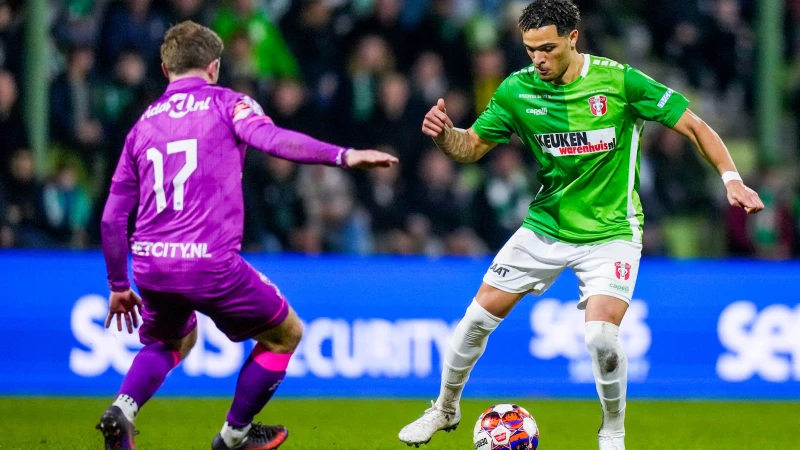 Huurspeler FC Dordrecht geniet: 'Maar hoe het nu gaat voelt voor mij soms als op een roze wolk'