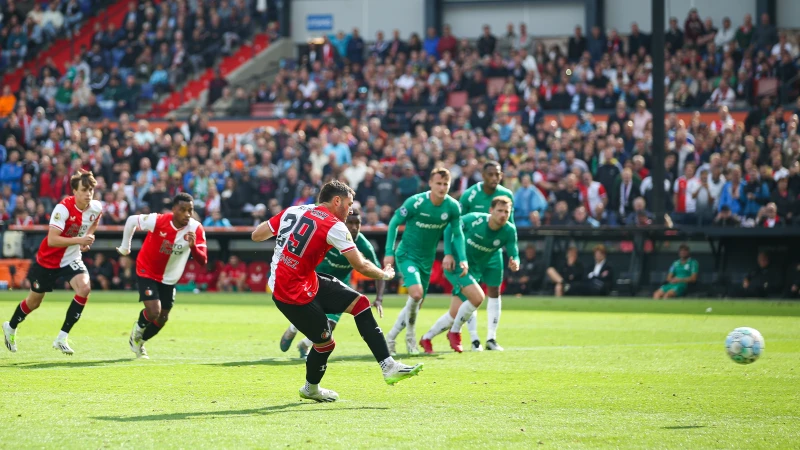 Weet Gimenez opnieuw twee keer te scoren tegen Almere City FC?