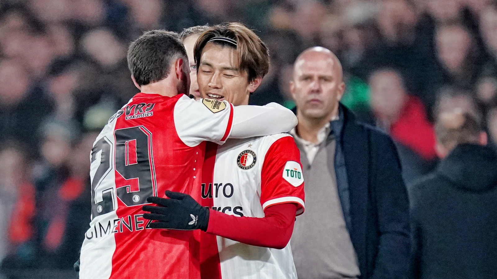 'Dat zou voor Feyenoord prettig zijn, maar ook voor die jongen zelf'