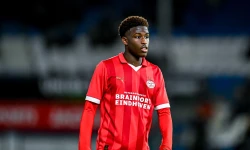 'Babadi verlengt bij PSV, Feyenoord niet gebruikt als middel'
