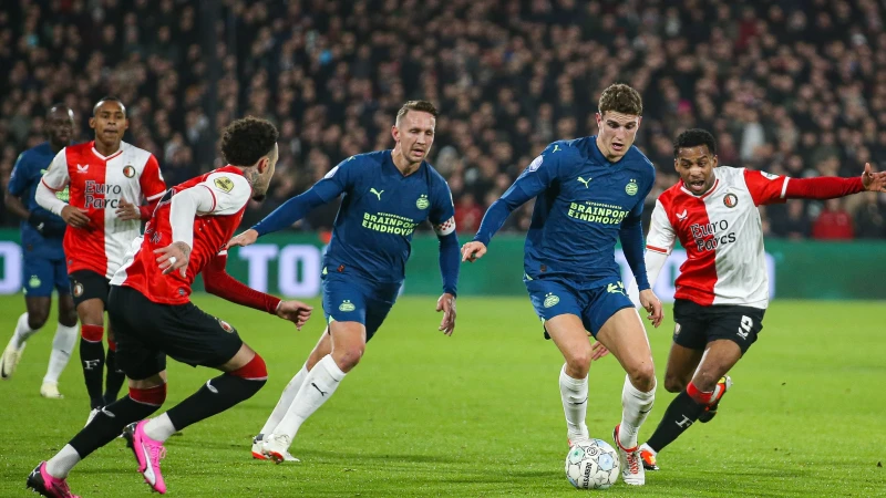'De Jong scoort niet makkelijk tegen Feyenoord'