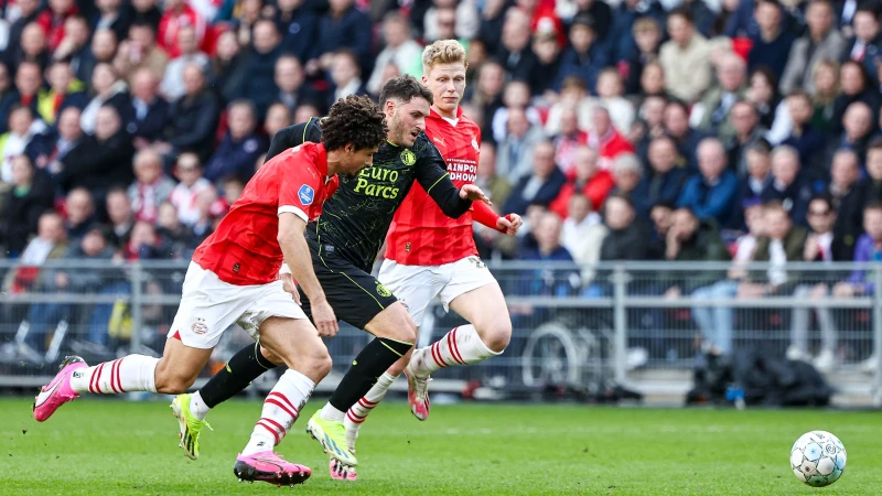 LIVE | PSV - Feyenoord 2-2 | Einde wedstrijd