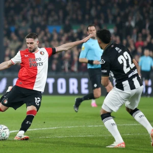 LIVE | Feyenoord - Heracles Almelo 3-0 | Einde wedstrijd