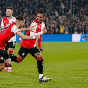 Eenvoudige overwinning voor Feyenoord op Heracles Almelo