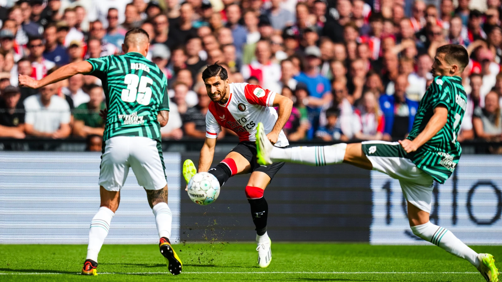 Jahanbakhsh traint nog apart van de groep