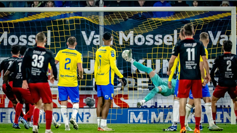 EREDIVISIE | Vitesse en Almere City FC spelen gelijk